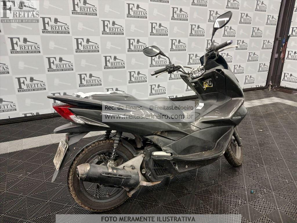 Foto 4: HONDA/PCX 150, 16/16, PLACA: G__-___0, GASOLINA, CINZA