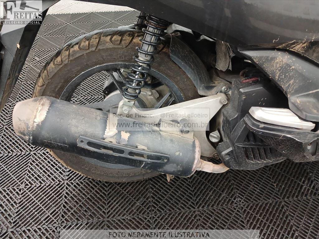 Foto 6 de 13: HONDA/PCX 150, 16/16, PLACA: G__-___0, GASOLINA, CINZA
