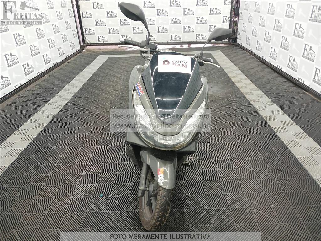 Foto 8 de 13: HONDA/PCX 150, 16/16, PLACA: G__-___0, GASOLINA, CINZA