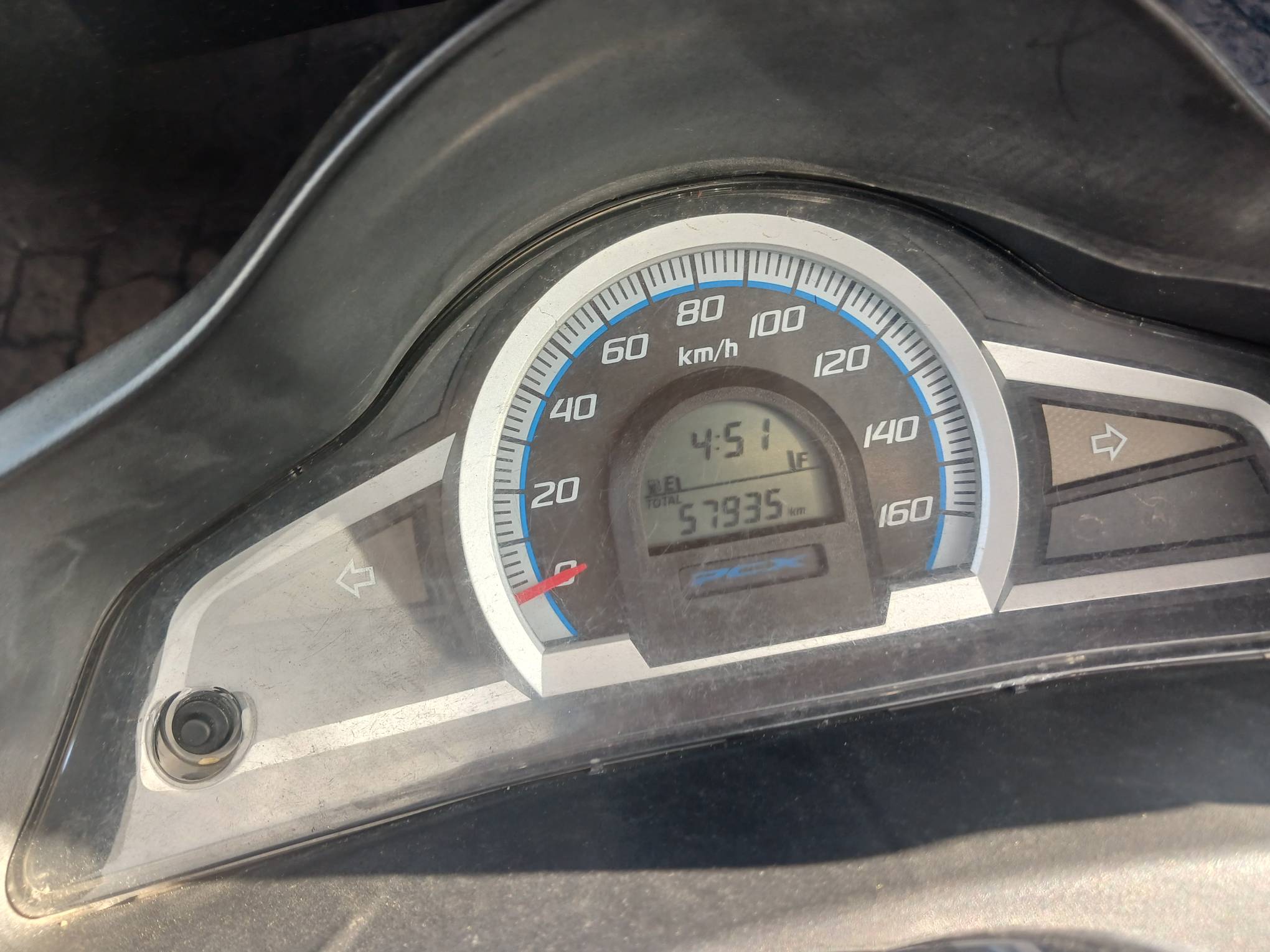 Foto 13 de 13: HONDA/PCX 150, 16/16, PLACA: G__-___0, GASOLINA, CINZA