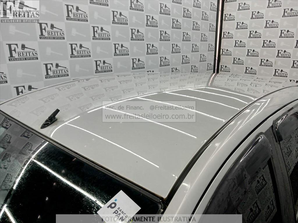 Foto 8 de 20: FORD/FIESTA FLEX, 13/14, PLACA: O__-___0, GASOL/ALC, PRATA