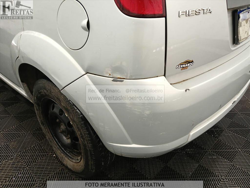 Foto 15 de 20: FORD/FIESTA FLEX, 13/14, PLACA: O__-___0, GASOL/ALC, PRATA