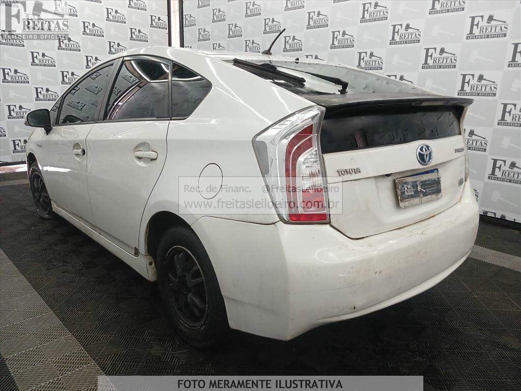 Foto 3: I/TOYOTA PRIUS 2, 12/13, PLACA: F__-___5, GAS/ELETR, BRANCA