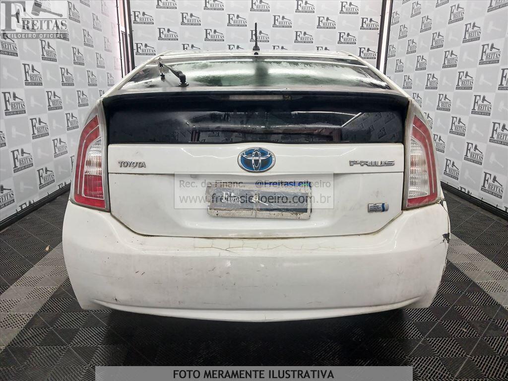 Foto 19 de 23: I/TOYOTA PRIUS 2, 12/13, PLACA: F__-___5, GAS/ELETR, BRANCA
