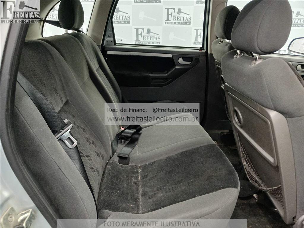 Foto 7 de 18: GM/MERIVA MAXX, 08/08, PLACA: E__-___0, GASOL/ALC, PRATA