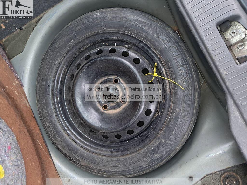 Foto 10 de 18: GM/MERIVA MAXX, 08/08, PLACA: E__-___0, GASOL/ALC, PRATA