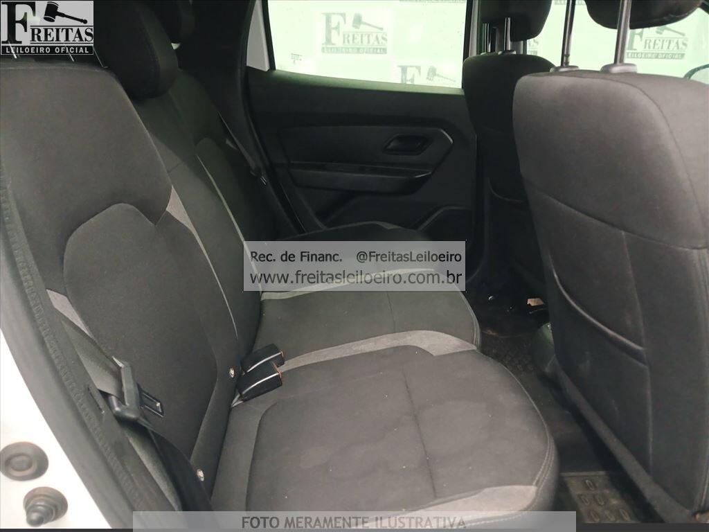 Foto 7 de 21: RENAULT/DUSTER ZEN 16, 22/23, PLACA: R__-___0, GASOL/ALC, BRANCA