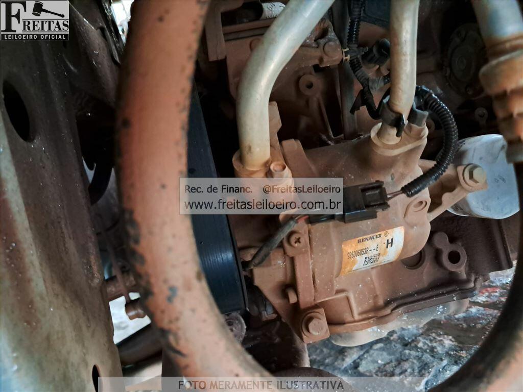 Foto 13 de 21: RENAULT/DUSTER ZEN 16, 22/23, PLACA: R__-___0, GASOL/ALC, BRANCA