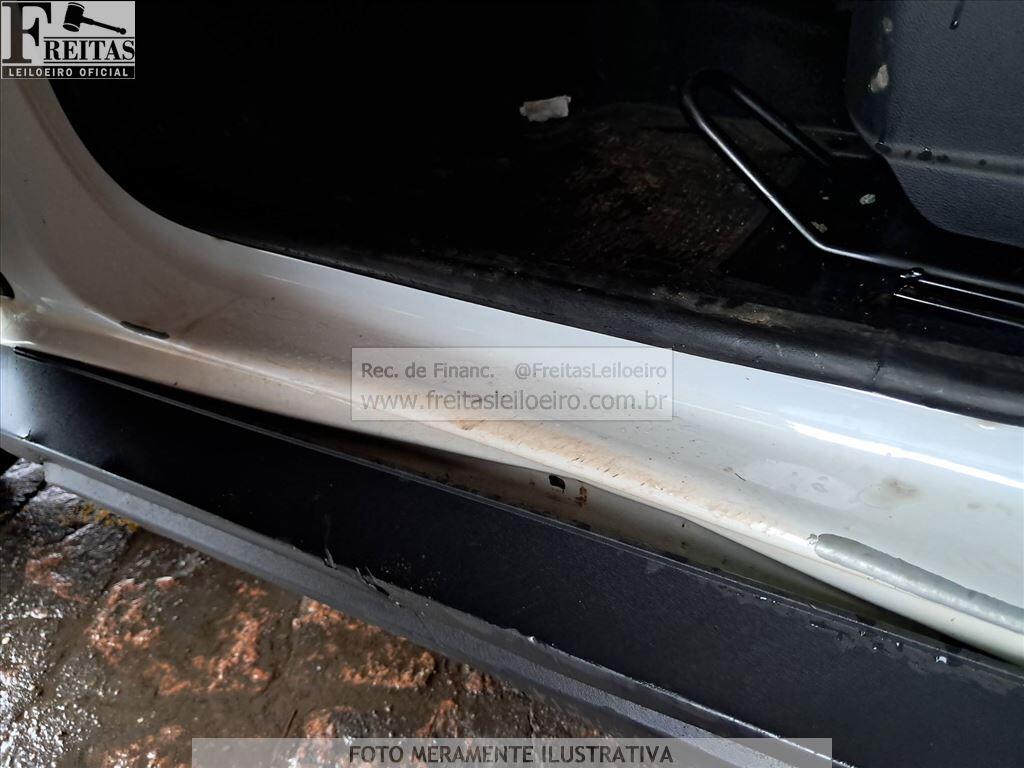 Foto 19 de 21: RENAULT/DUSTER ZEN 16, 22/23, PLACA: R__-___0, GASOL/ALC, BRANCA