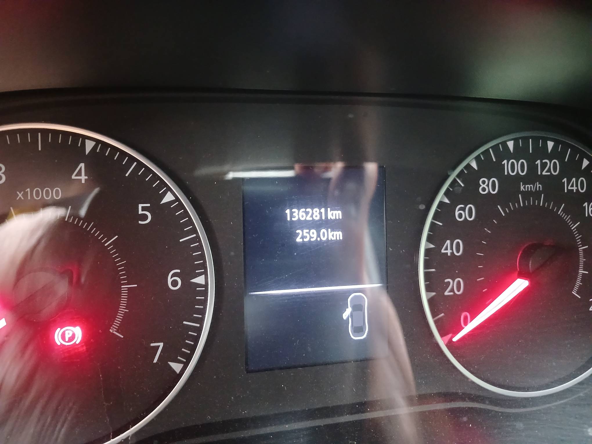 Foto 21 de 21: RENAULT/DUSTER ZEN 16, 22/23, PLACA: R__-___0, GASOL/ALC, BRANCA