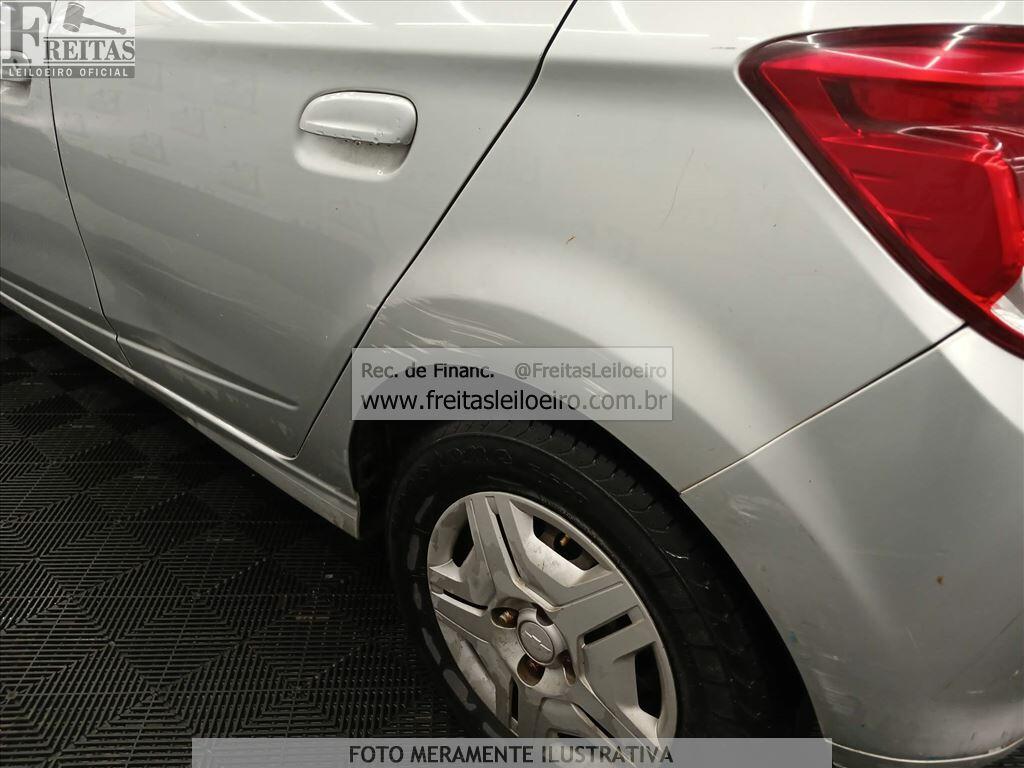 Foto 16 de 20: CHEVROLET/ONIX 10MT JOYE, 17/17, PLACA: P__-___5, GASOL/ALC, PRATA