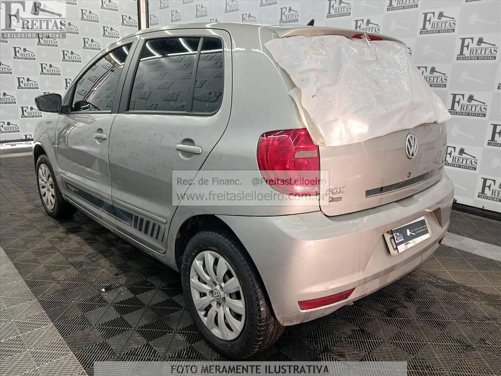 Foto 3: VW/FOX 1.6 GII, 14/14, PLACA: O__-___1, GASOL/ALC, PRATA