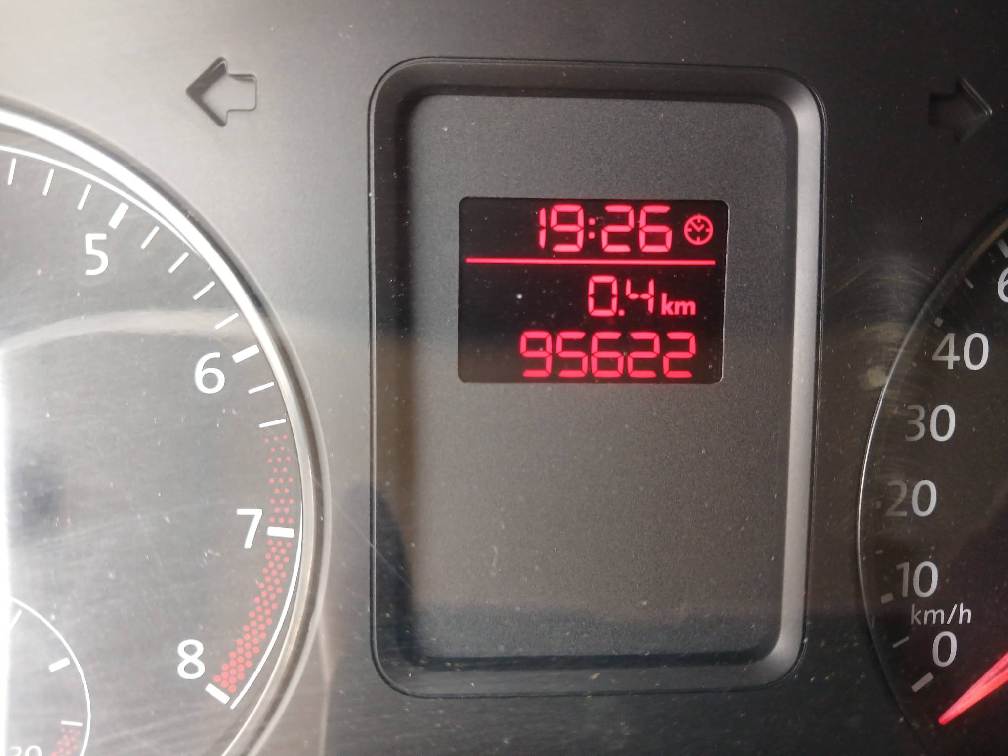 Foto 18 de 18: VW/FOX 1.6 GII, 14/14, PLACA: O__-___1, GASOL/ALC, PRATA