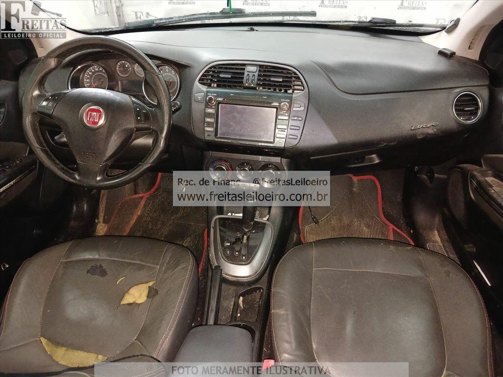 Foto 5: FIAT/BRAVO ESSENCE 1.8, 13/13, PLACA: O__-___0, GASOL/ALC, CINZA