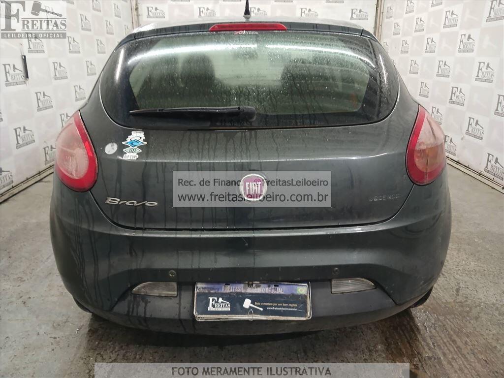 Foto 15 de 16: FIAT/BRAVO ESSENCE 1.8, 13/13, PLACA: O__-___0, GASOL/ALC, CINZA