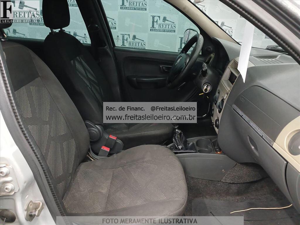 Foto 6 de 14: FIAT/PALIO FIRE, 14/15, PLACA: P__-___1, GASOL/ALC, PRATA