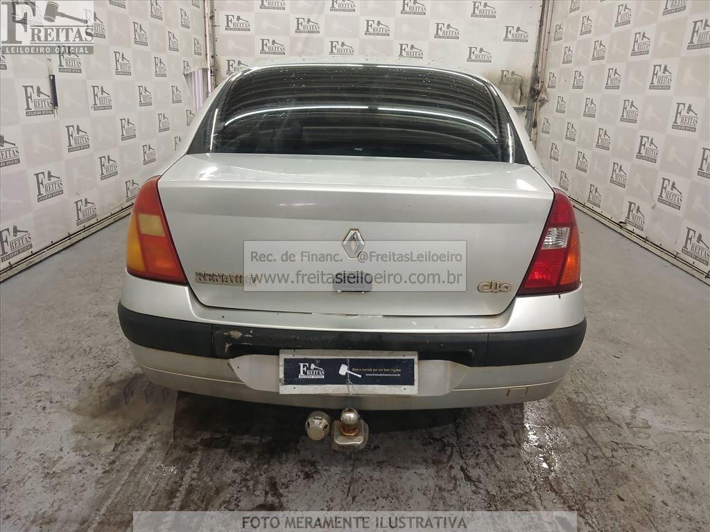 Foto 15 de 16: RENAULT/CLIO PRI 10 16VS, 03/03, PLACA: I__-___0, GASOLINA, PRATA