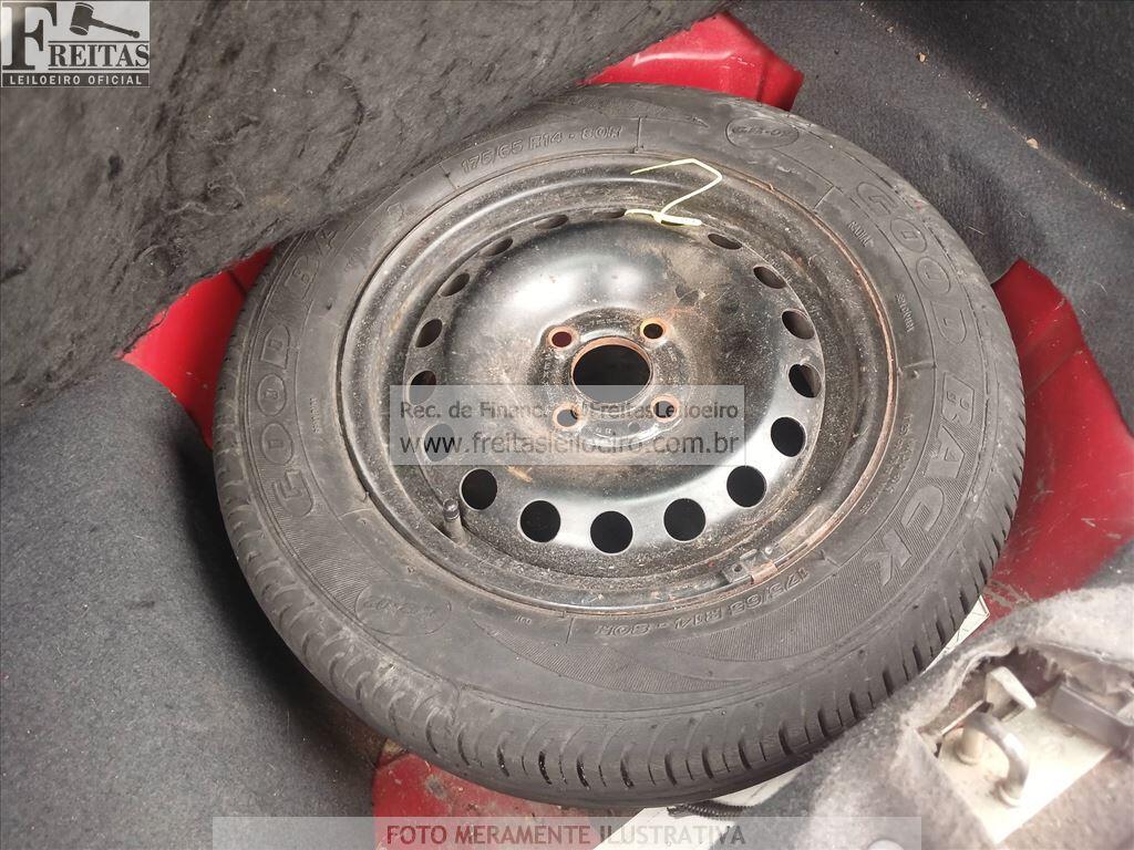 Foto 10 de 24: FIAT/IDEA ELX FLEX, 09/10, PLACA: C__-___6, GASOL/ALC, VERMELHA
