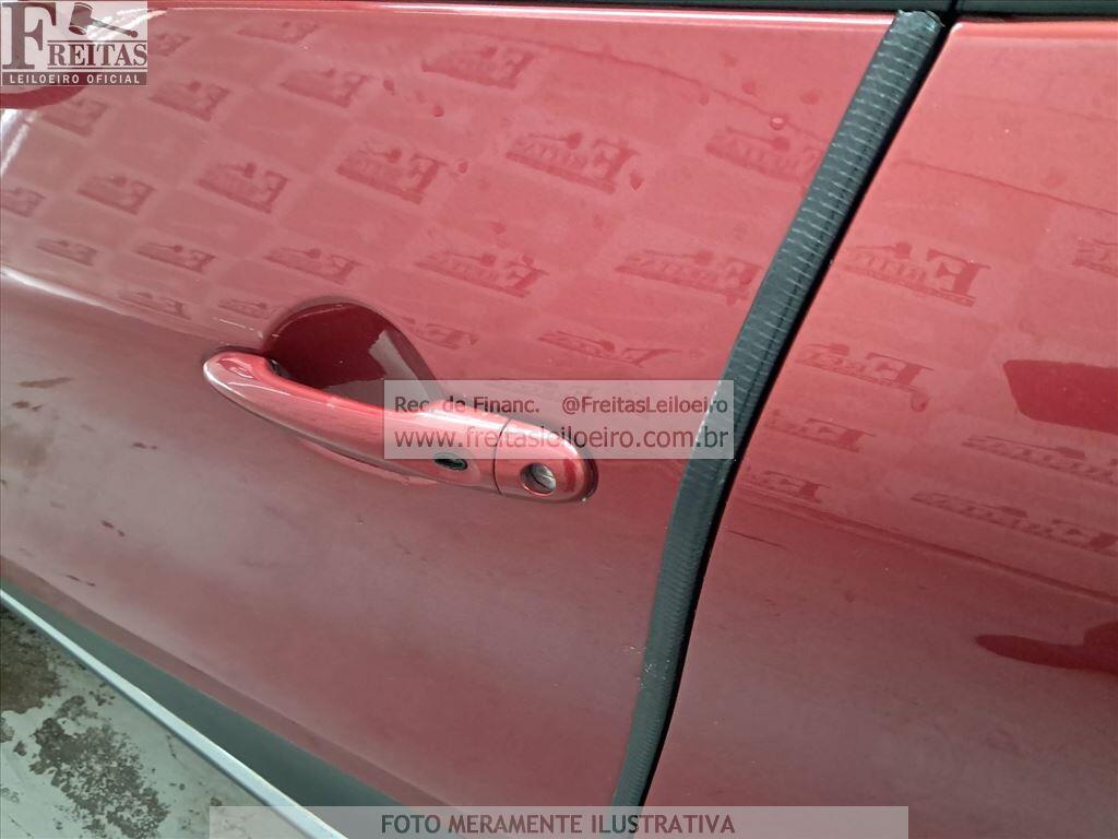 Foto 14 de 19: RENAULT/CAPTUR INTEN 16A, 17/18, PLACA: P__-___0, GASOL/ALC, VERMELHA