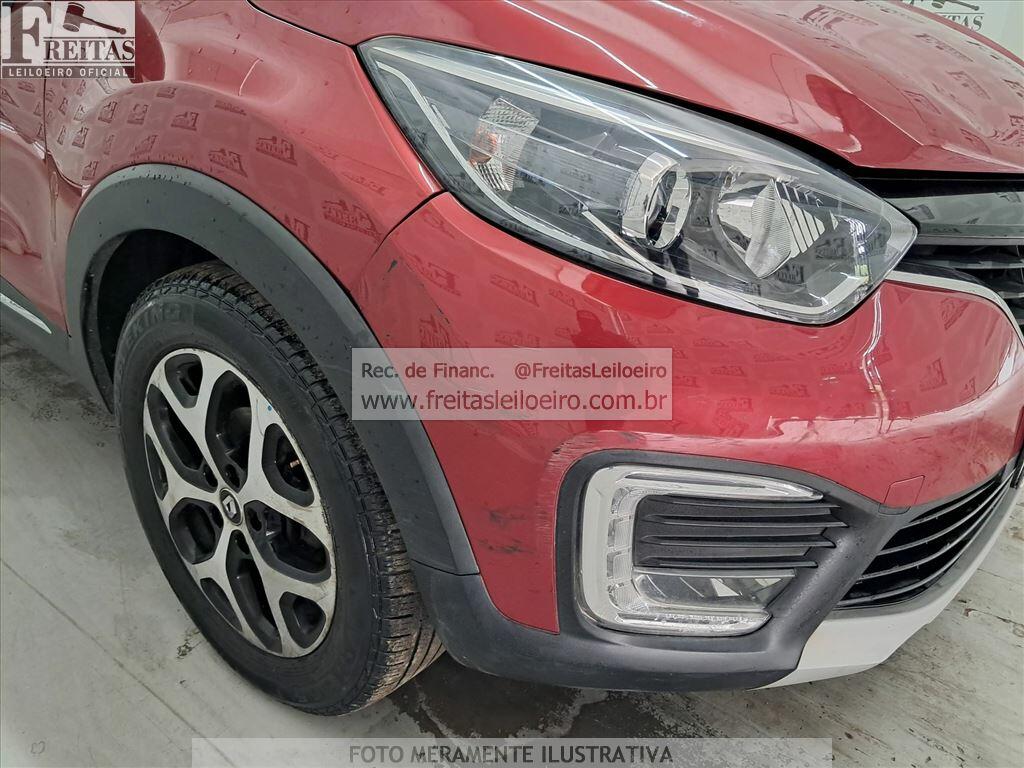 Foto 17 de 19: RENAULT/CAPTUR INTEN 16A, 17/18, PLACA: P__-___0, GASOL/ALC, VERMELHA