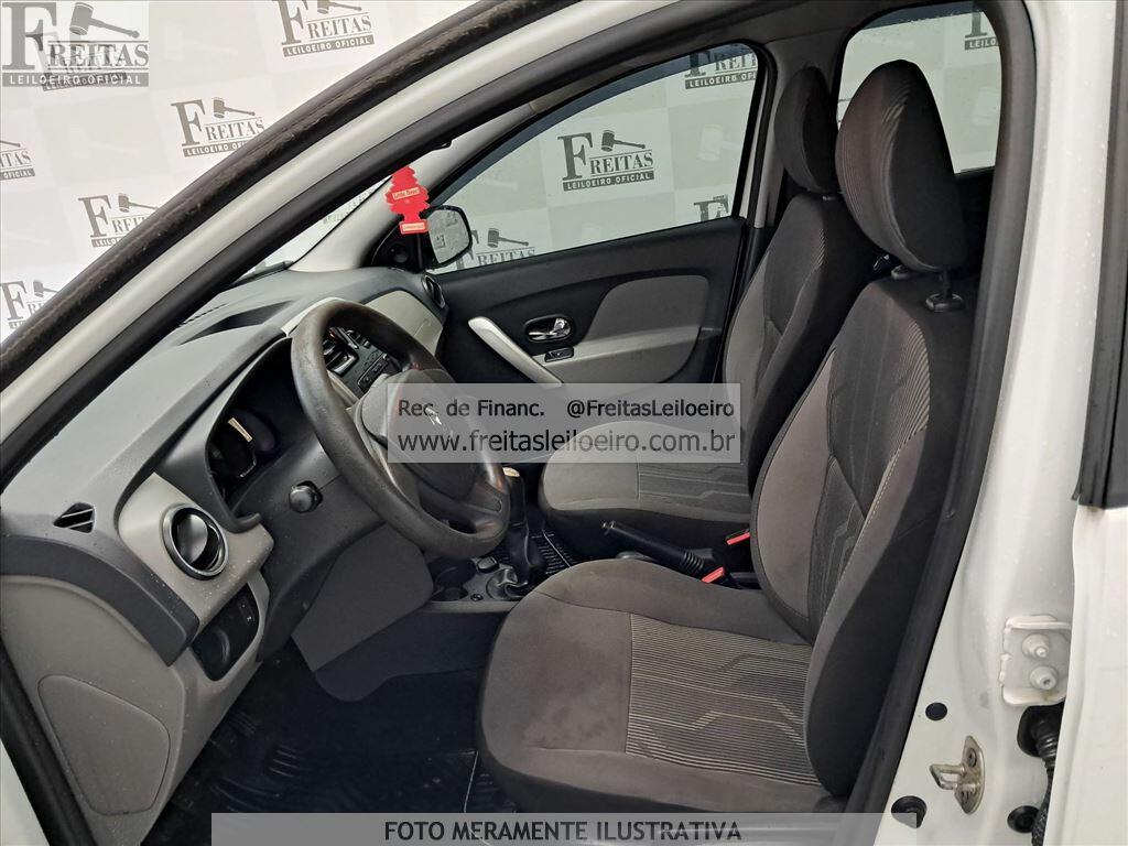Foto 6 de 22: RENAULT/LOGAN EXPR 16 M, 15/16, PLACA: Q__-___3, GASOL/ALC, BRANCA