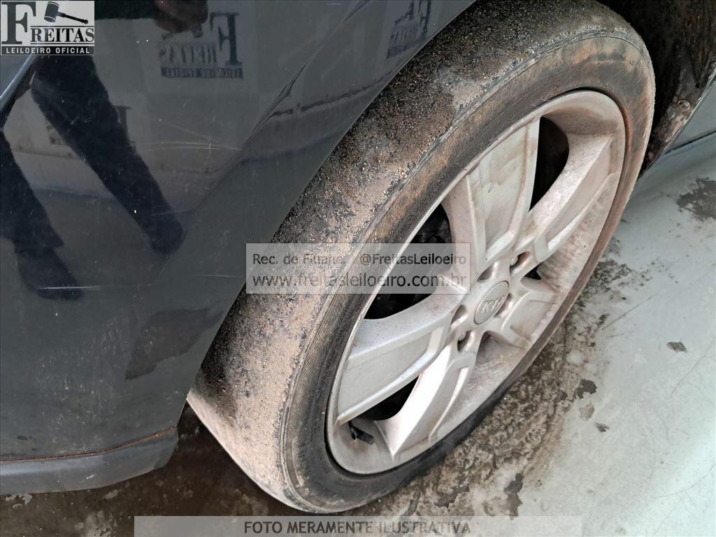 Foto 16 de 23: I/KIA SOUL EX 1.6 FF MT, 11/12, PLACA: O__-___6, GASOL/ALC, PRETA