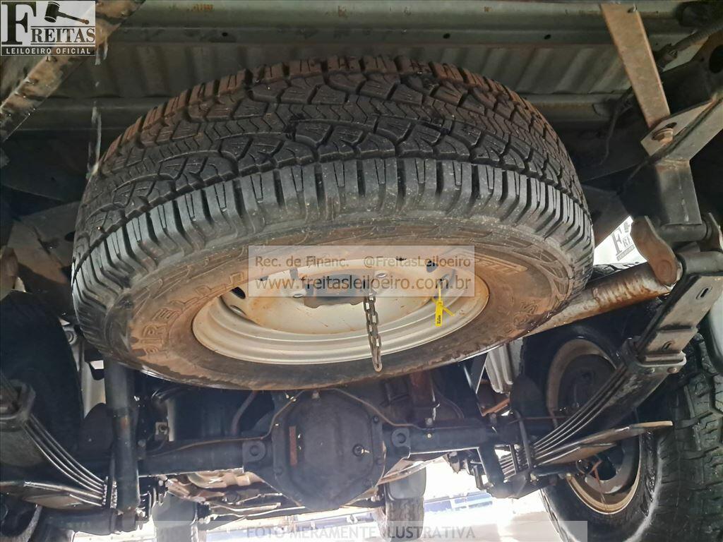 Foto 12 de 27: MMC/L200 4X4 GL, 11/12, PLACA: A__-___2, DIESEL, CINZA