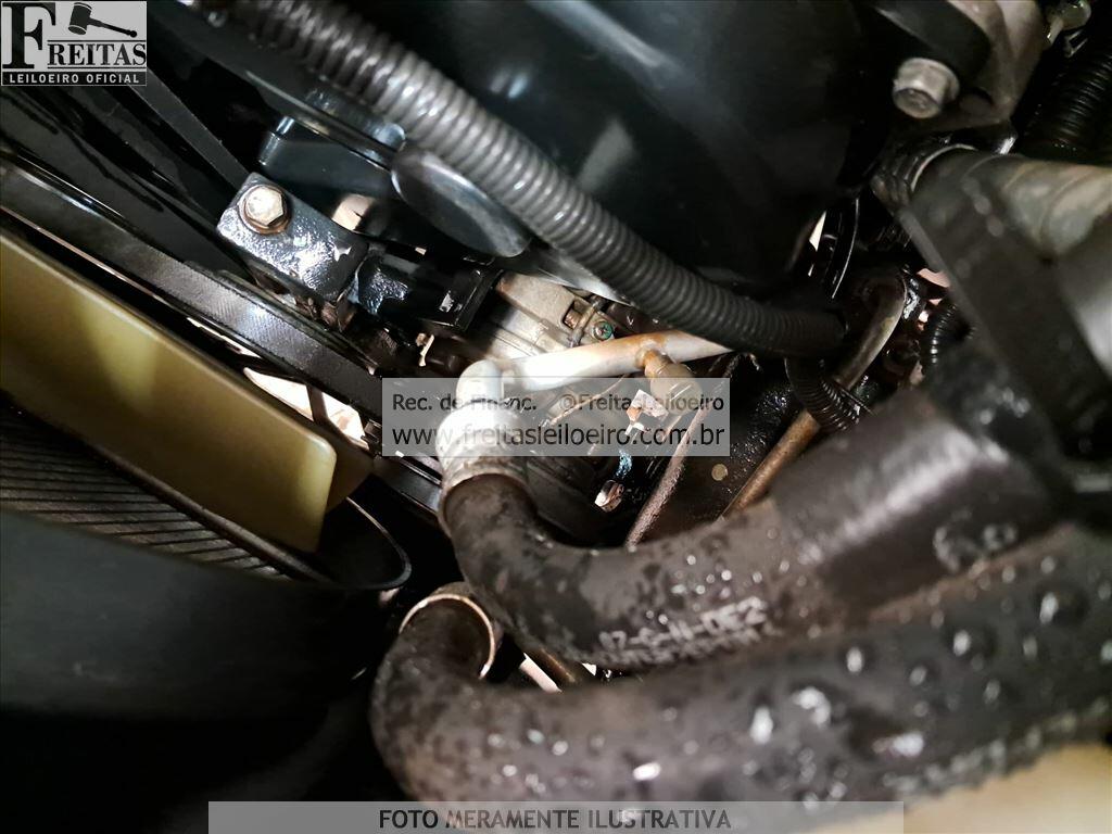 Foto 15 de 27: MMC/L200 4X4 GL, 11/12, PLACA: A__-___2, DIESEL, CINZA