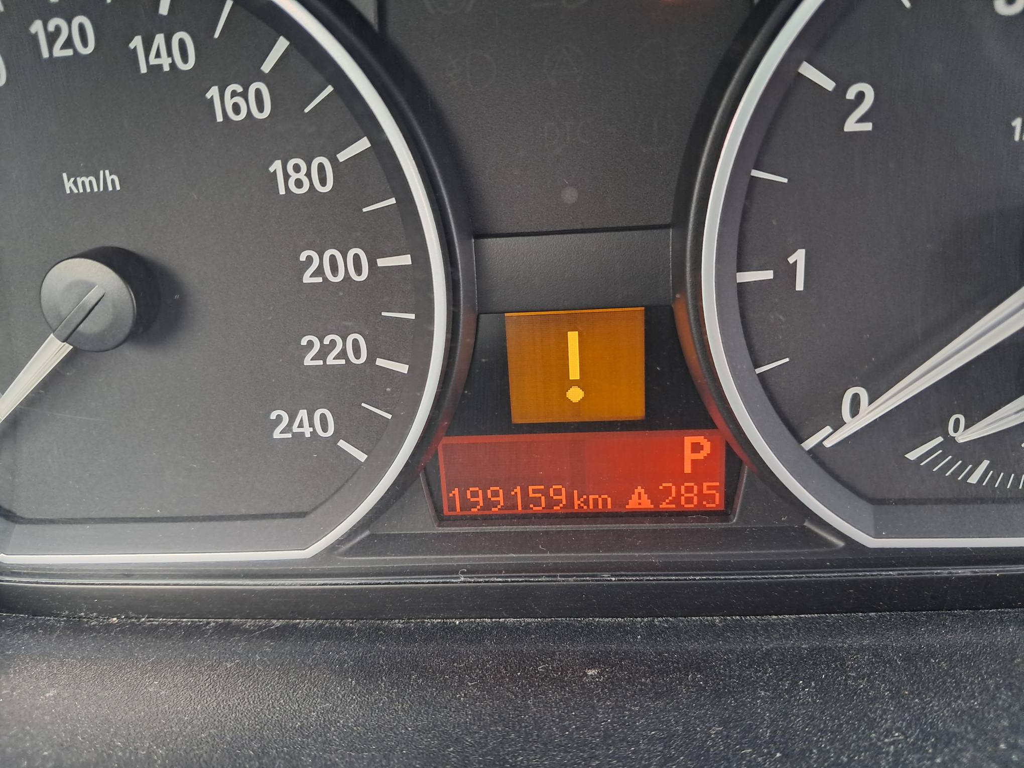 Foto 24 de 24: I/BMW 120I UD31, 08/08, PLACA: E__-___8, GASOLINA, PRATA