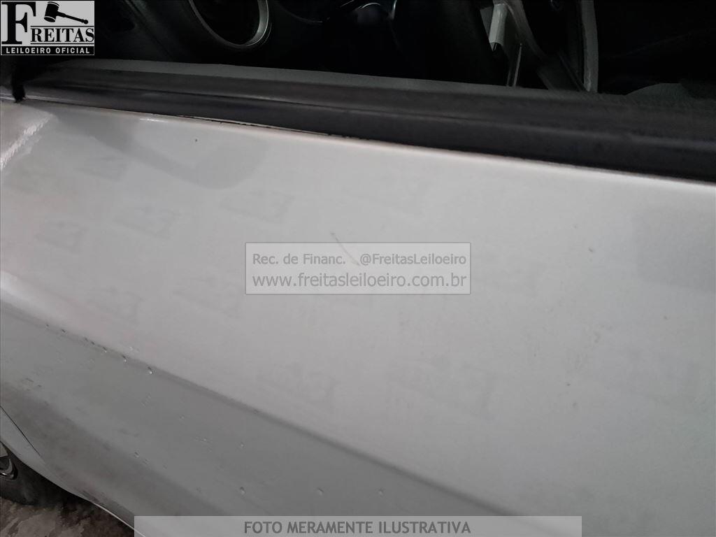 Foto 16 de 22: VW/VOYAGE 1.6, 10/11, PLACA: H__-___3, GASOL/ALC, PRATA