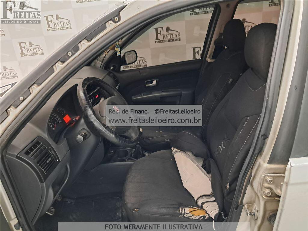 Foto 6 de 28: I/FIAT SIENA ELX FLEX, 10/10, PLACA: E__-___4, GASOL/ALC, PRATA