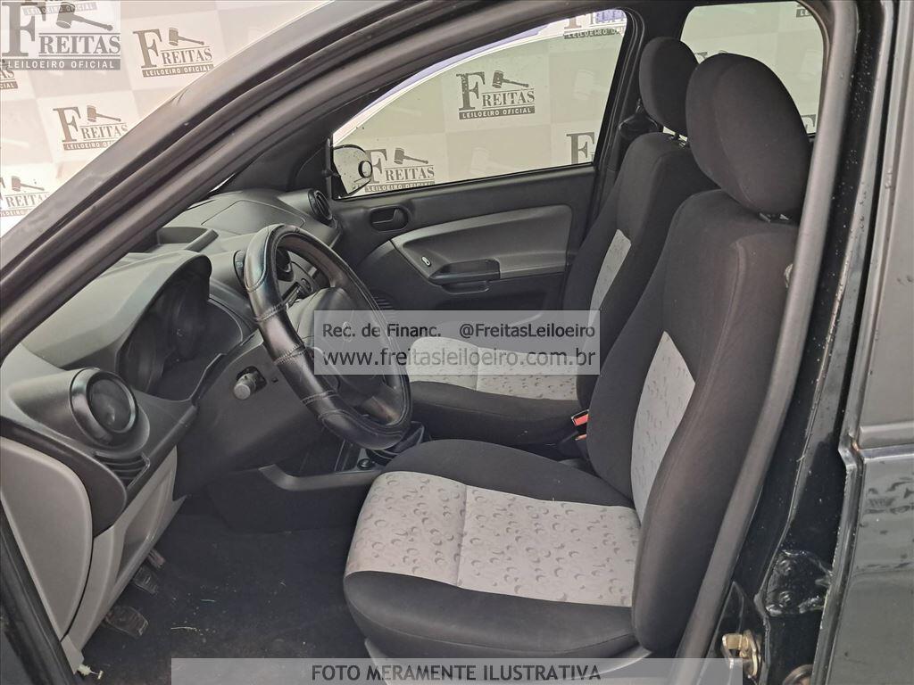 Foto 6 de 26: FORD/FIESTA FLEX, 08/09, PLACA: N__-___9, GASOL/ALC, PRETA