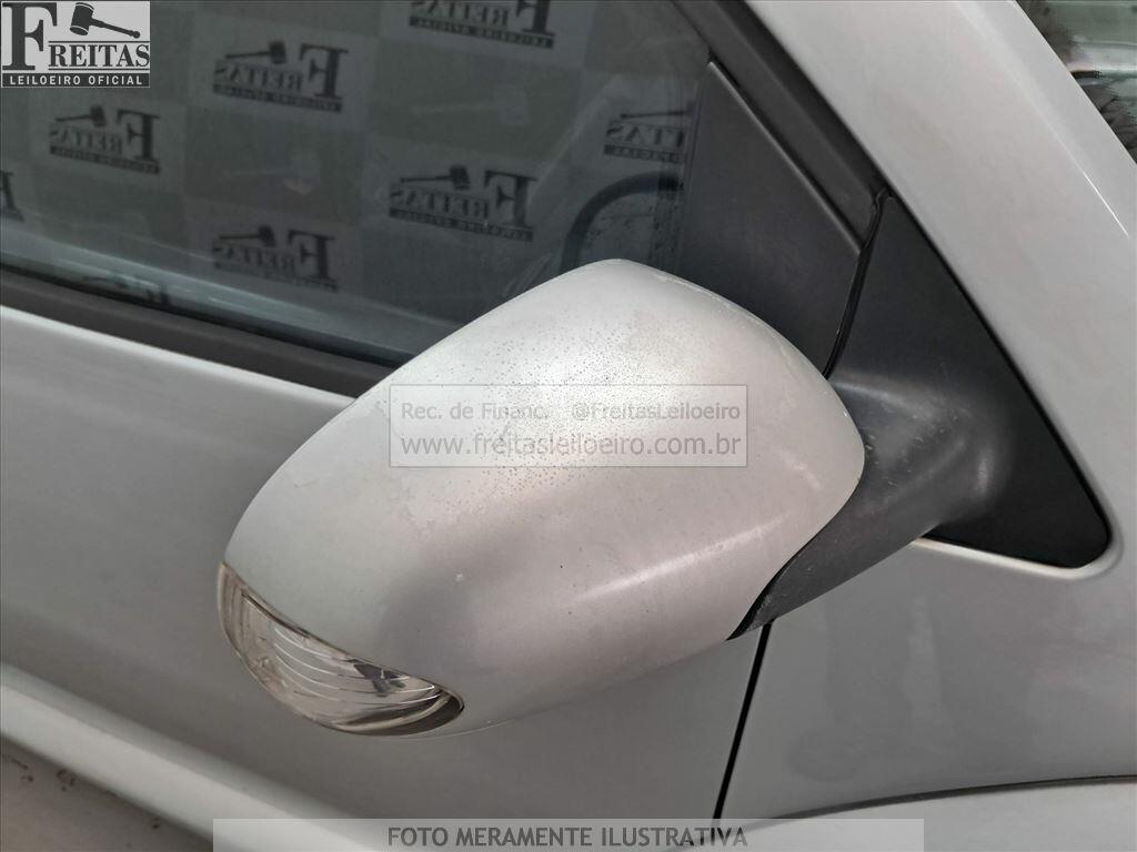 Foto 16 de 27: I/VW BEETLE, 07/07, PLACA: M__-___3, GASOLINA, PRATA