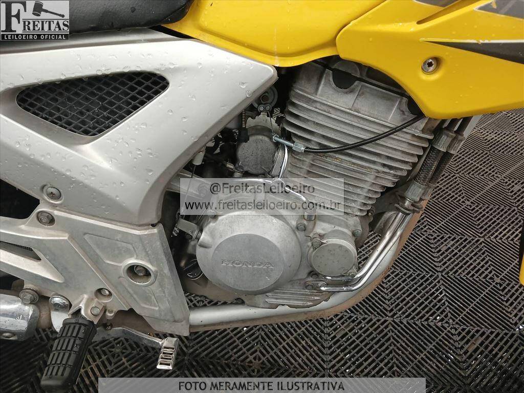 Foto 7 de 15: HONDA/CBX 250 TWISTER, 07/07, PLACA: D__-___3, GASOLINA, AMARELA