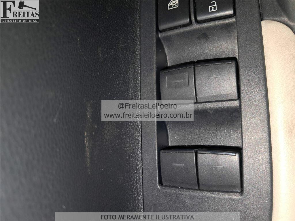 Foto 13 de 21: TOYOTA/CCROSS XRX HYBRID, 25/26, PLACA: T__-___9, GAS/AL/ELE, BRANCA