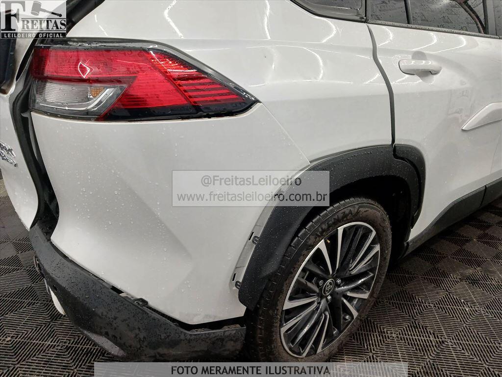 Foto 19 de 21: TOYOTA/CCROSS XRX HYBRID, 25/26, PLACA: T__-___9, GAS/AL/ELE, BRANCA