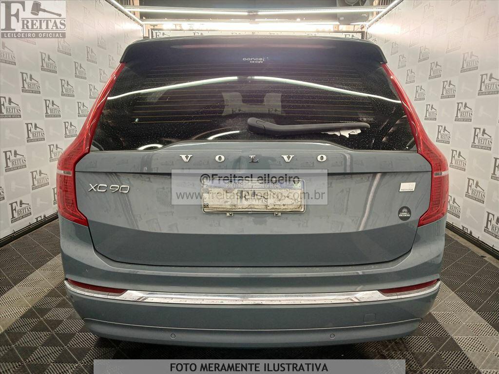 Foto 16 de 19: I/VOLVO XC90 T8 PLUS, 22/23, PLACA: F__-___1, GAS/ELETR, CINZA