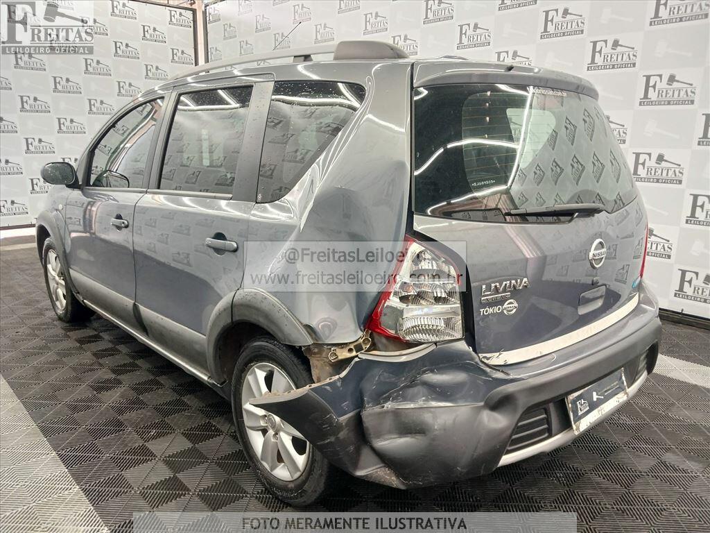 Foto 3: NISSAN/LIVINA XGEAR 18, 13/14, PLACA: F__-___6, GASOL/ALC, CINZA