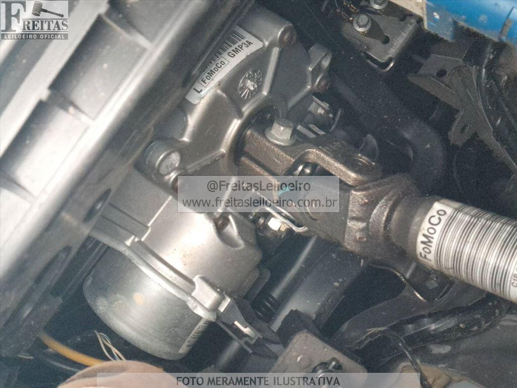 Foto 12 de 21: FORD/FIESTA HA 1.6L SE, 13/14, PLACA: F__-___3, GASOL/ALC, BRANCA