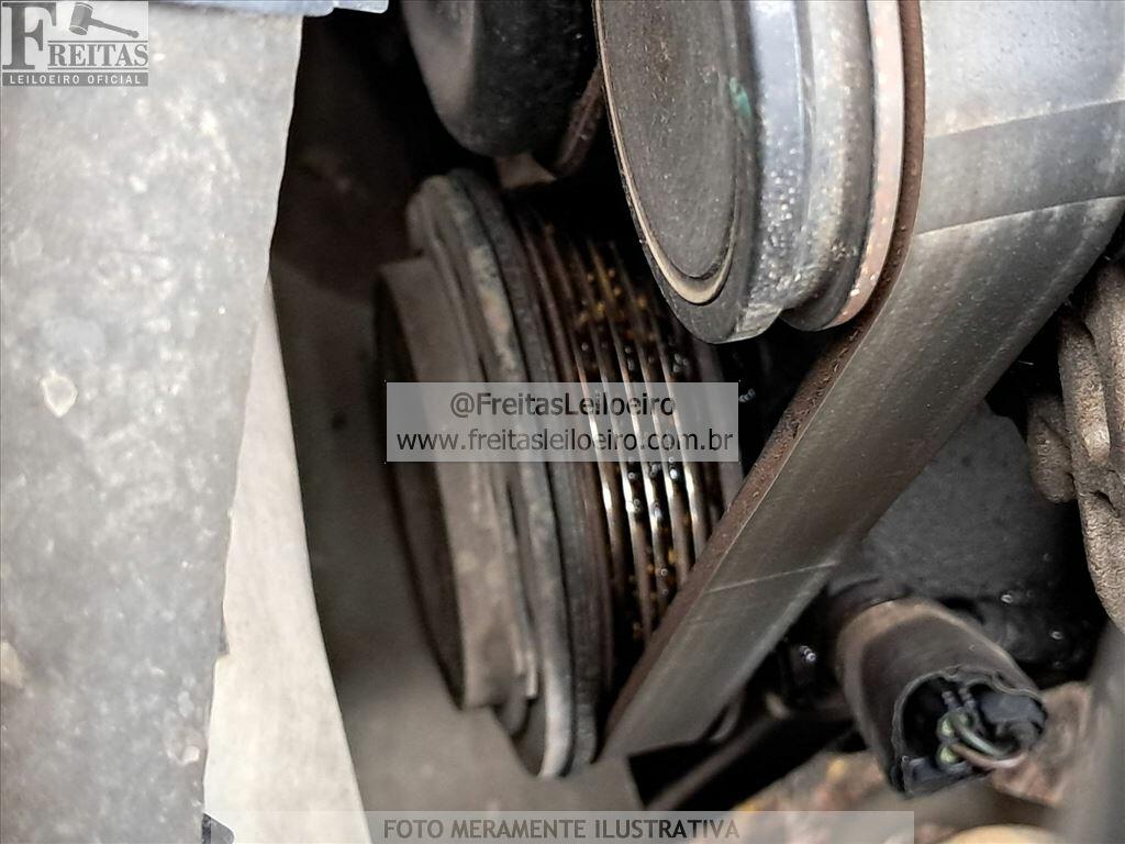 Foto 13 de 21: FORD/FIESTA HA 1.6L SE, 13/14, PLACA: F__-___3, GASOL/ALC, BRANCA
