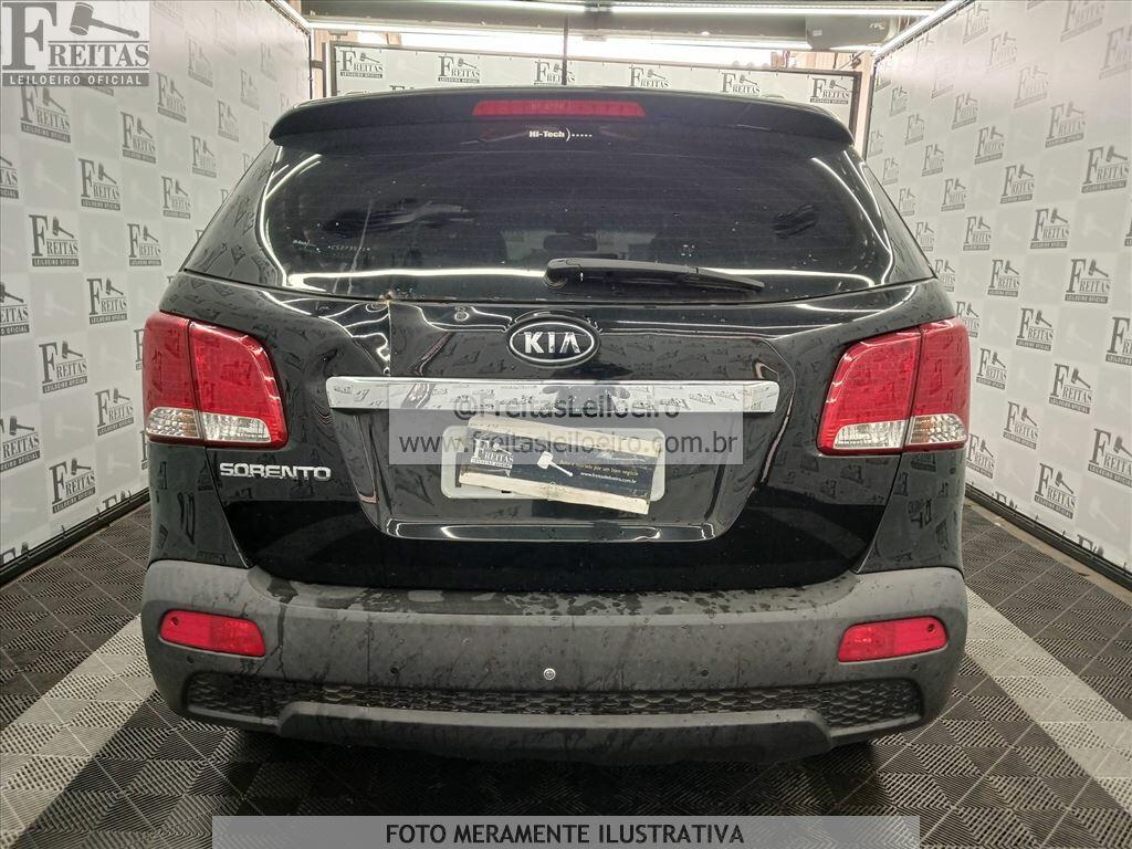 Foto 20 de 23: I/KIA SORENTO EX2 2.4G25, 12/12, PLACA: F__-___4, GASOLINA, PRETA