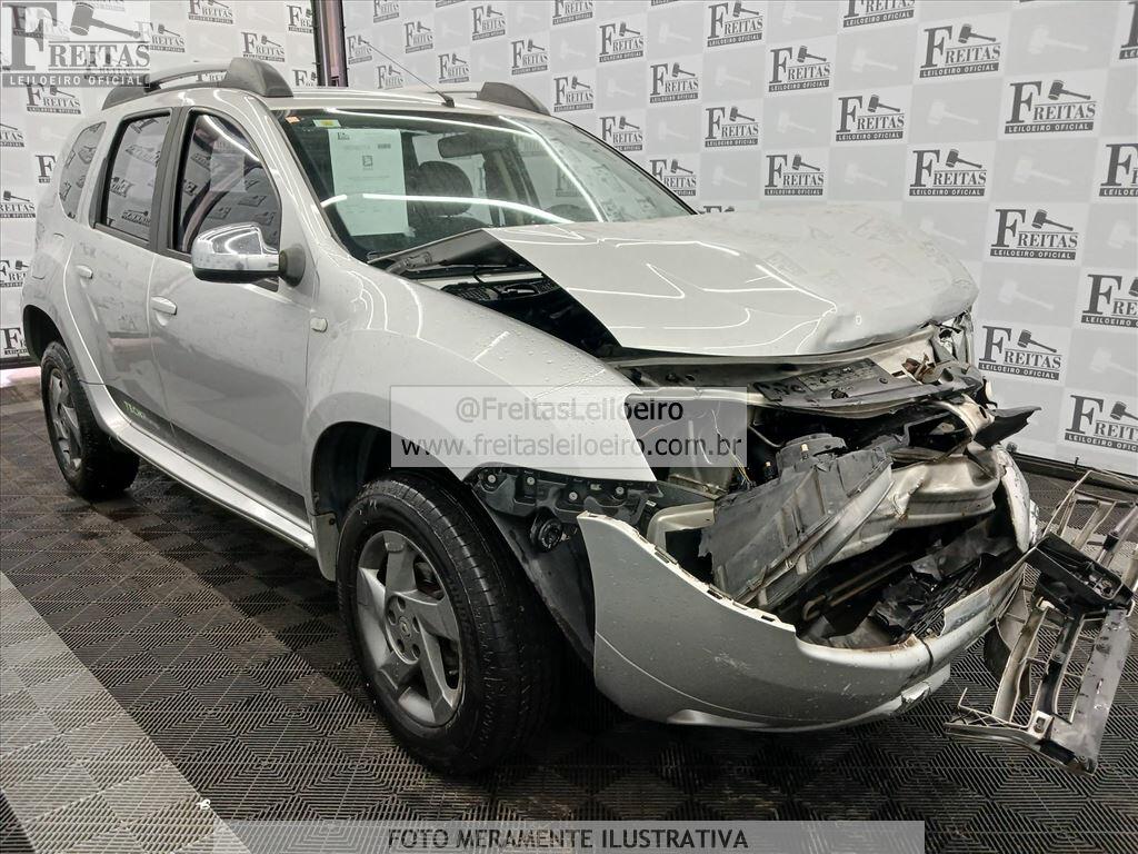 Foto 2: RENAULT/DUSTER 16 D 4X2, 13/13, PLACA: A__-___8, GASOL/ALC, PRATA