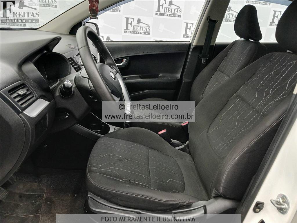 Foto 6 de 16: I/KIA PICANTO EX41.0MTFF, 12/13, PLACA: F__-___9, GASOL/ALC, BRANCA