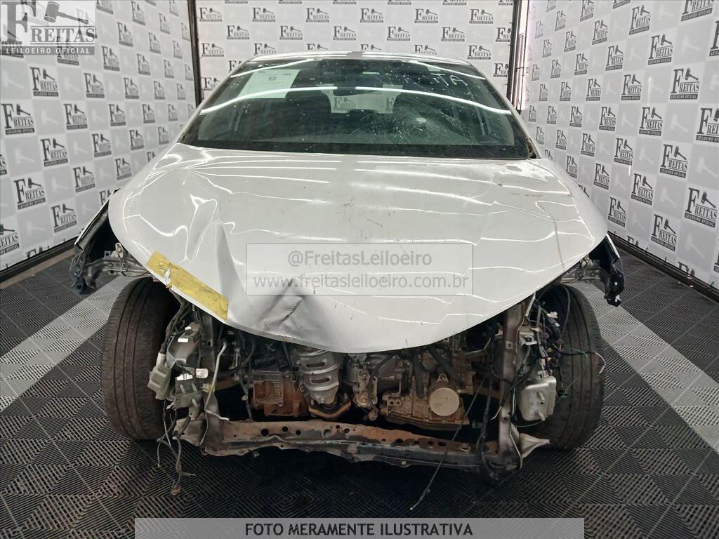 Foto 14 de 18: TOYOTA/YARIS SA XL15, 23/24, PLACA: F__-___3, GASOL/ALC, PRATA