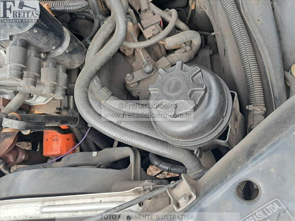 Foto 11 de 18: GM/CLASSIC SPIRIT, 04/05, PLACA: A__-___5, GASOLINA, PRETA