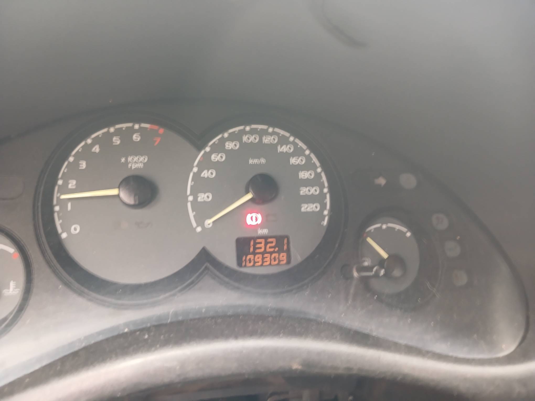 Foto 18 de 18: GM/CLASSIC SPIRIT, 04/05, PLACA: A__-___5, GASOLINA, PRETA