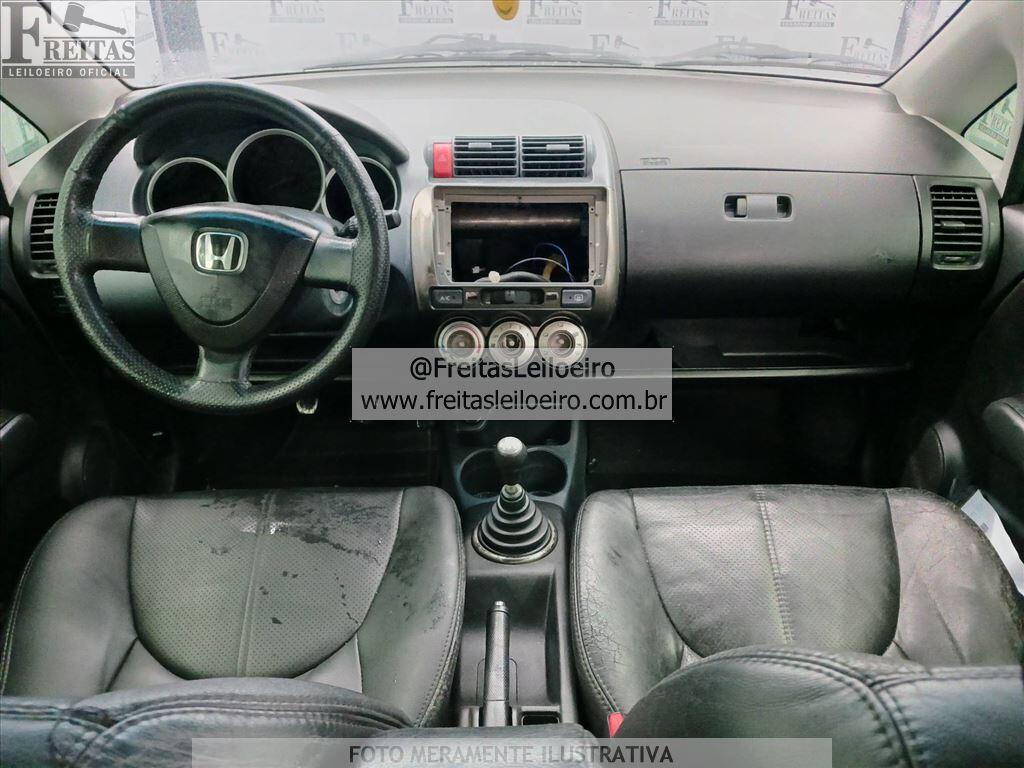 Foto 5: HONDA/FIT EX, 06/07, PLACA: D__-___6, GASOLINA, PRATA