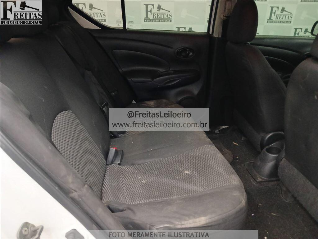 Foto 7 de 20: NISSAN/VERSA 10, 20/20, PLACA: Q__-___9, GASOL/ALC, BRANCA