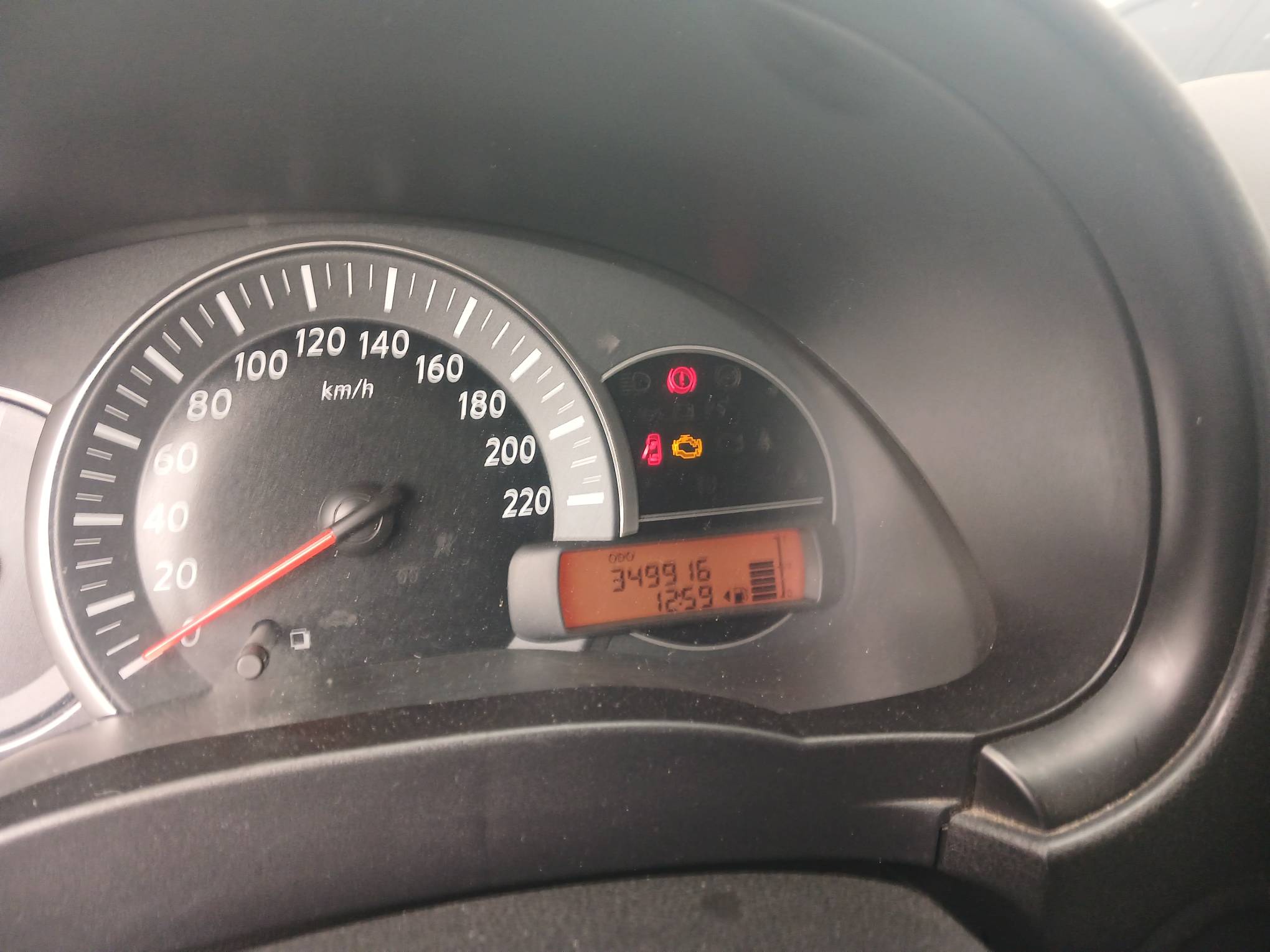 Foto 20 de 20: NISSAN/VERSA 10, 20/20, PLACA: Q__-___9, GASOL/ALC, BRANCA
