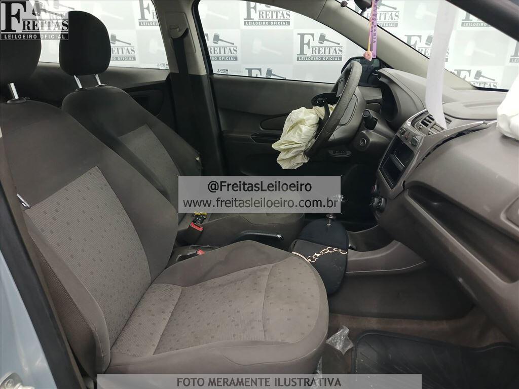 Foto 6 de 23: CHEVROLET/COBALT 1.4 LS, 12/12, PLACA: O__-___8, GASOL/ALC, PRATA